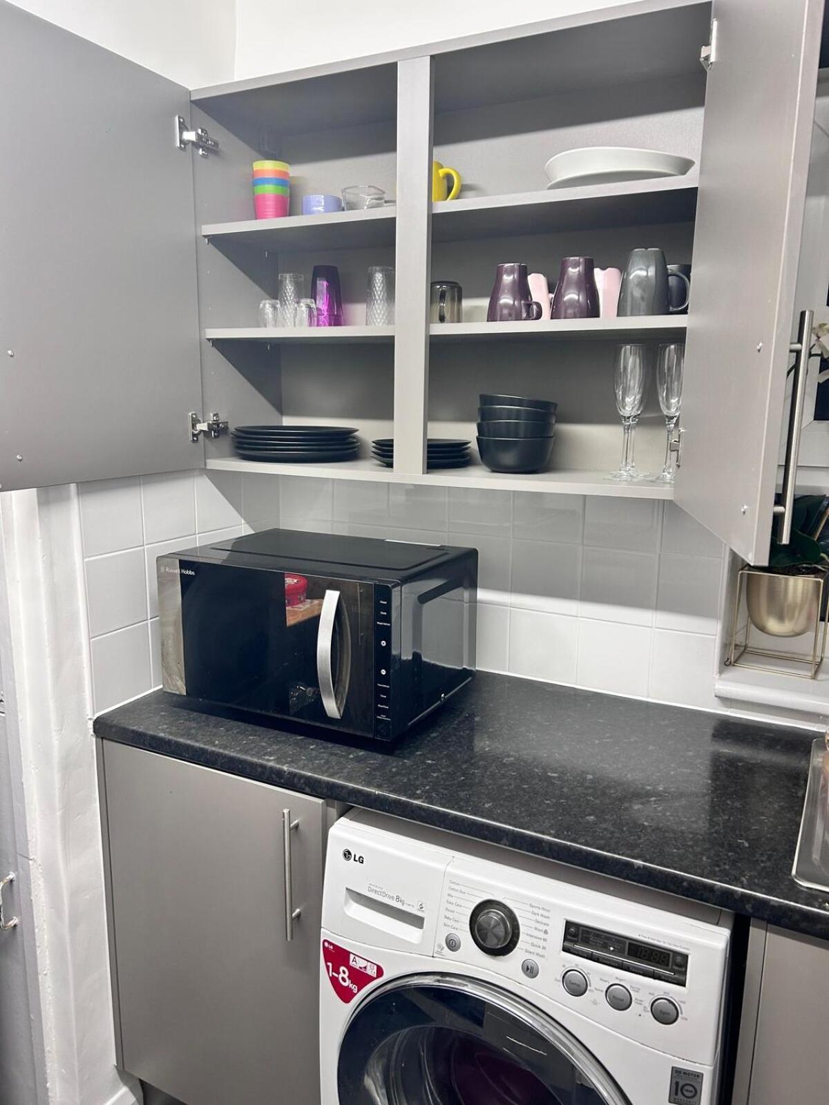 Cosy 1 Bed Flat In East X Apartment
