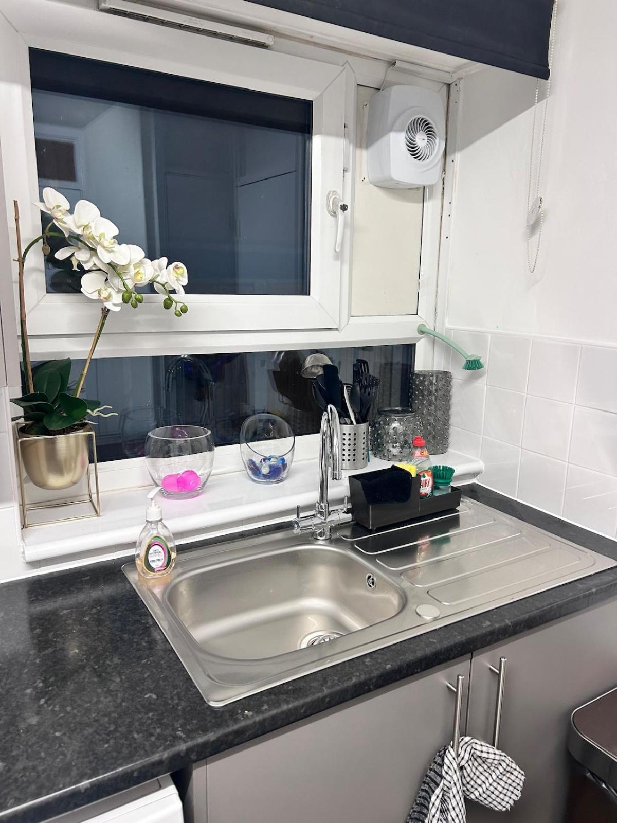 Apartment Cosy 1 Bed Flat In East X